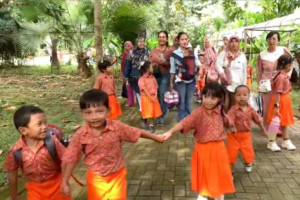 Kegiatan Edukasi ke Taman Wisata Lembah Hijau Lampung